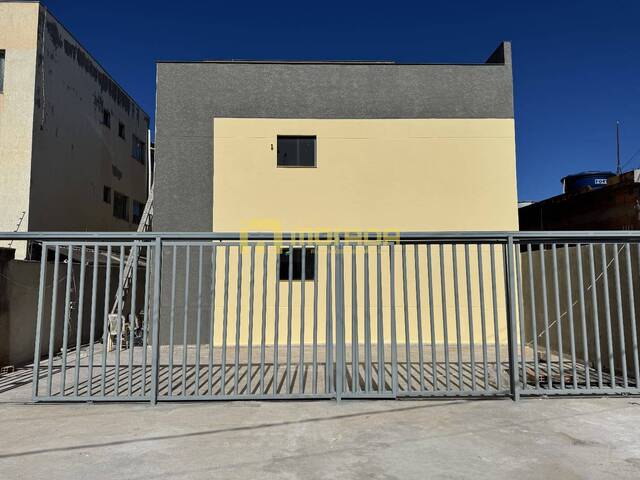 #20 - Apartamento para Venda em Ibirité - MG