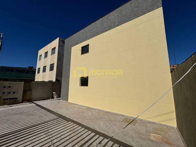 #21 - Apartamento para Venda em Ibirité - MG