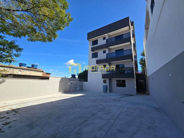 #29 - Apartamento para Venda em Ibirité - MG