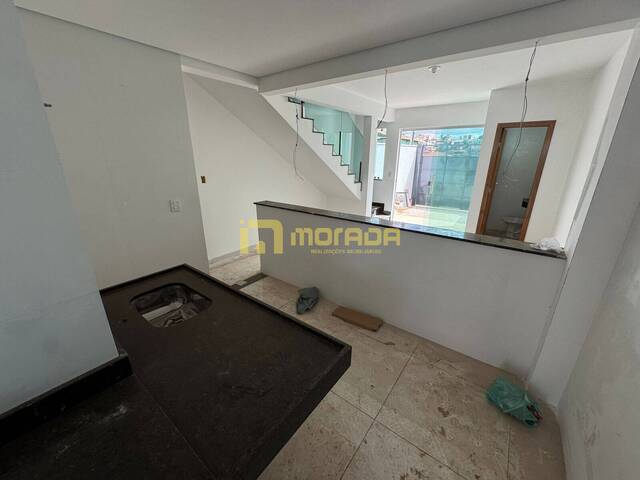 #39 - Casa para Venda em Sarzedo - MG