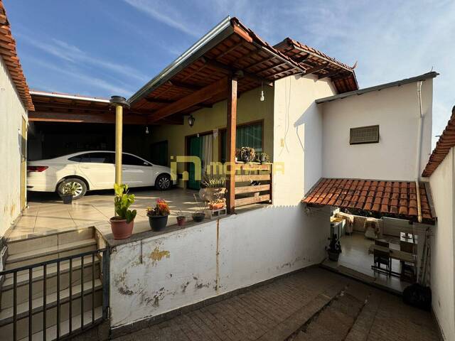 #41 - Casa para Venda em Ibirité - MG