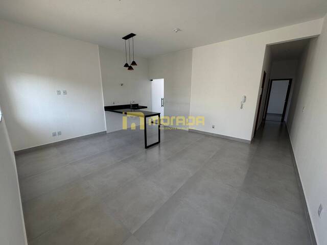 #53 - Casa para Venda em Sarzedo - MG