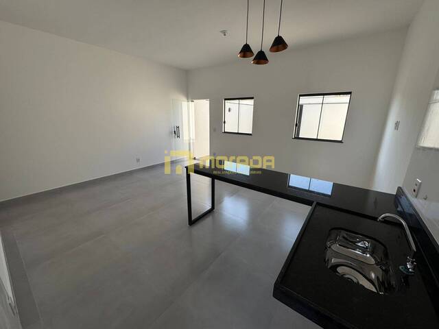 Casa para Venda em Sarzedo - 5