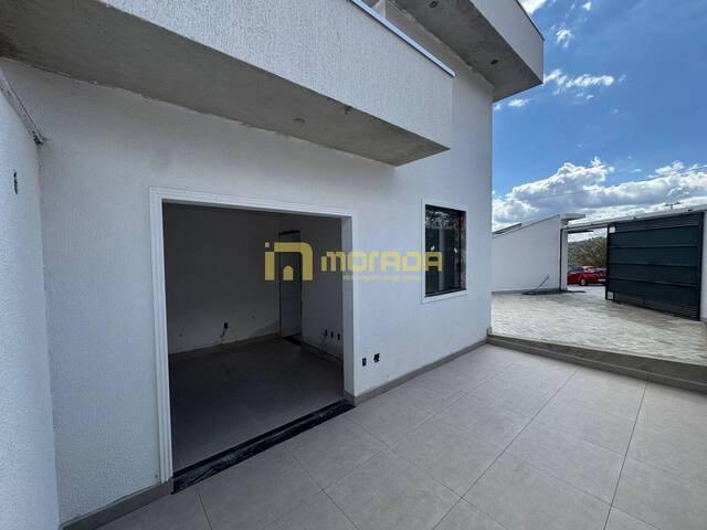 #56 - Casa para Venda em Sarzedo - MG