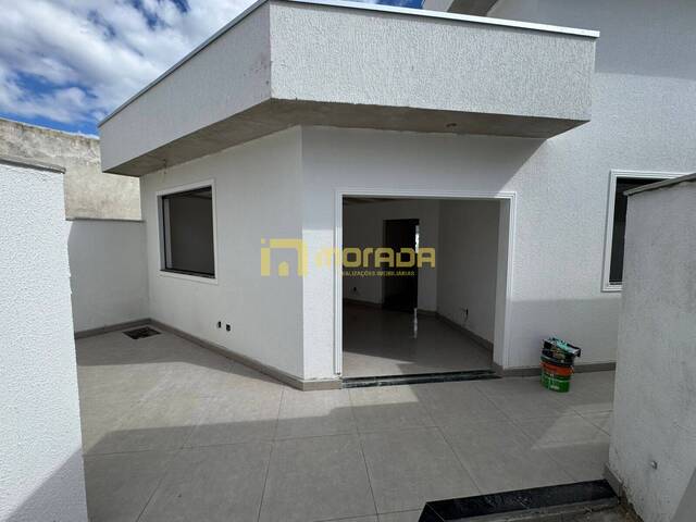 #57 - Casa para Venda em Ibirité - MG