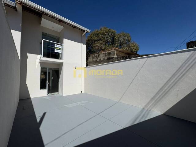 #60 - Casa para Venda em Ibirité - MG