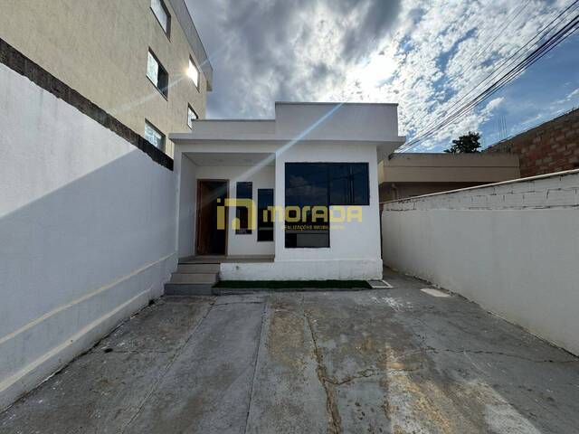 #68 - Casa para Venda em Ibirité - MG