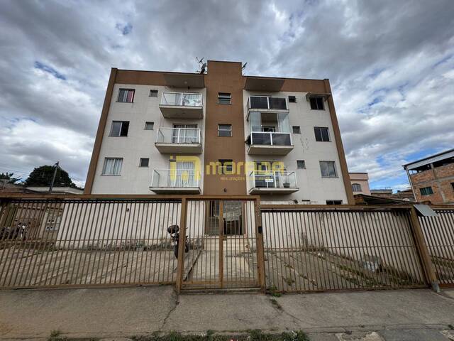 #71 - Apartamento para Venda em Ibirité - MG